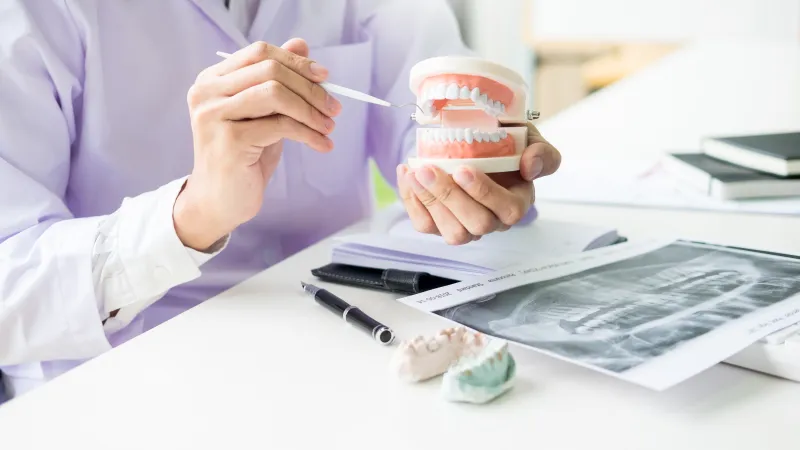 Nuestra visión es consolidarnos como una clínica dental referente en Calama, reconocida por su atención dental de urgencia, trato humano y acceso a odontología con Fonasa.